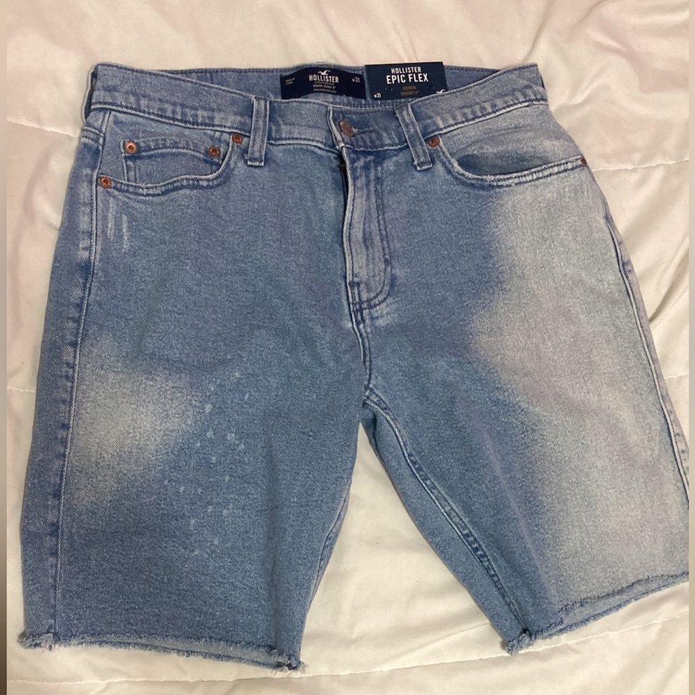 Short Hollister